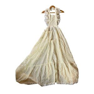 Vintage Cream Ruffled Full Apron Lace Trim Cottagecore Style